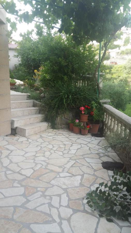 Apartmani Tatjana Rab Town Exterior foto